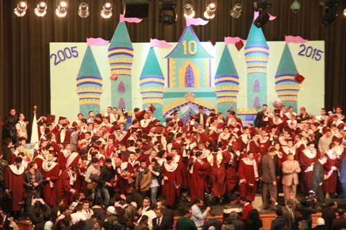 طلاب الفوج العاشر يتألقون في حفل التخريج 2014 / 2015