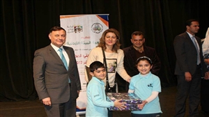 جائزة أفضل إخراج مسرحي لمدارس النظم الحديثة / بنات 